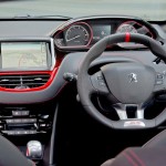 Peugeot 208 GTi interior
